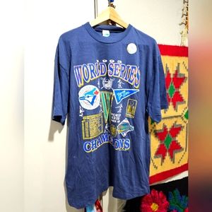 Vintage deadstock 1993 World Series Toronto Blue Jays T-shirt L